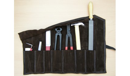 Trousse de maréchalerie en cuir