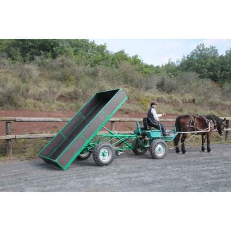 Tombereau à assistance hydraulique