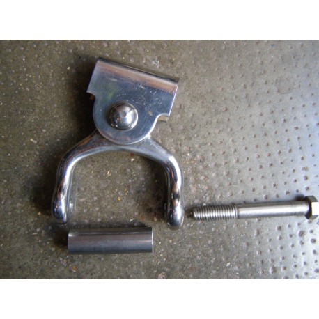 Raccord de trait à chappe pour collier